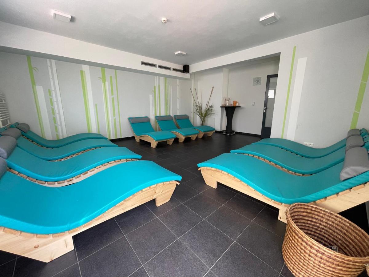 Efi Palace Hotel Brno Bagian luar foto