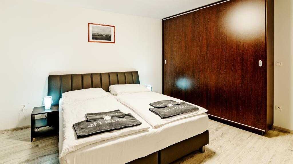 Efi Palace Hotel Brno Bagian luar foto