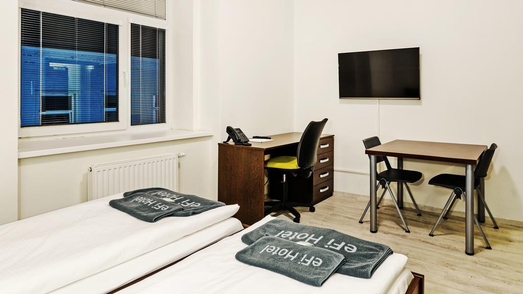 Efi Palace Hotel Brno Bagian luar foto