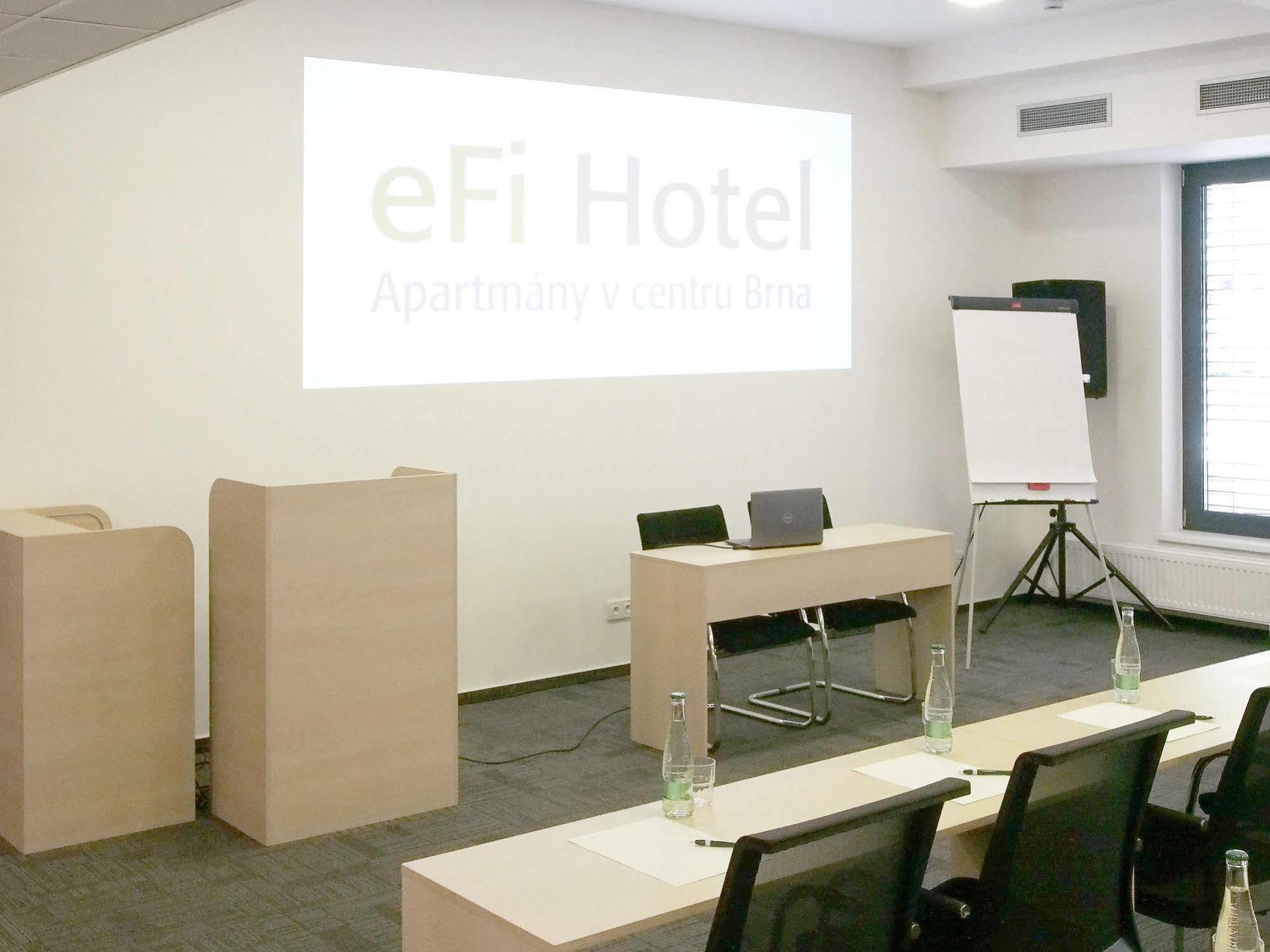 Efi Palace Hotel Brno Bagian luar foto